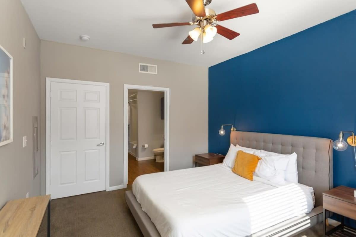 Trendy Place To Stay In Downtown Next To Convention Center Dallas Exterior photo