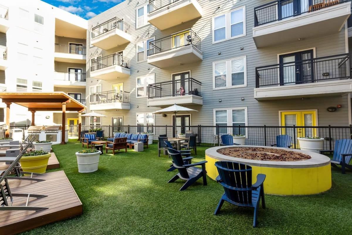 Trendy Place To Stay In Downtown Next To Convention Center Dallas Exterior photo